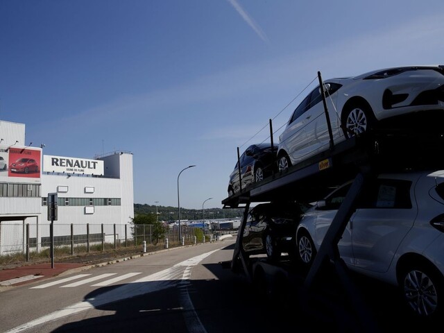 Francúzska automobilka bude vo svete prepúšťať vo veľkom