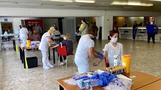 Ružinovskí učitelia už majú výsledky testov. Všetci sú negatívni