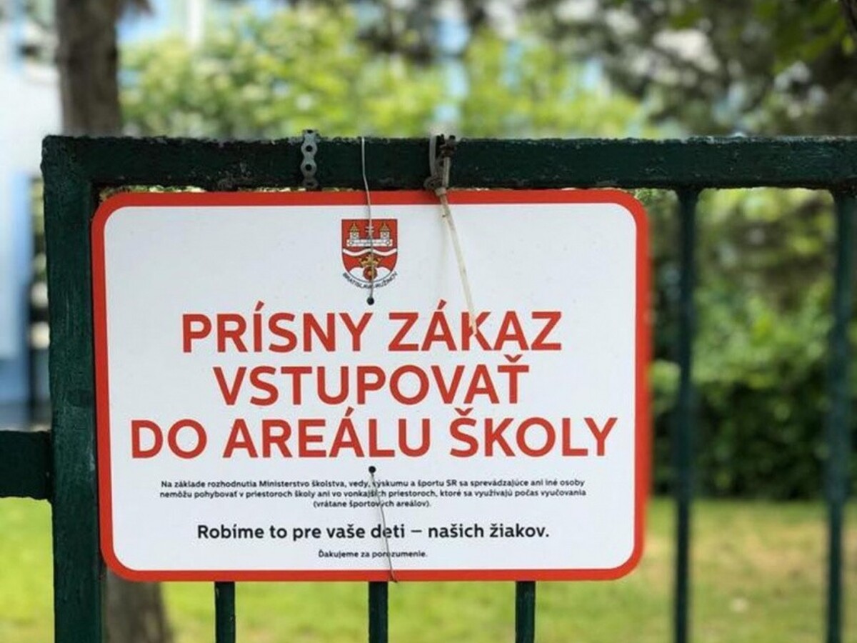 Deti sa vrátili do škôl, podozrenia v Ružinove sa nepotvrdili