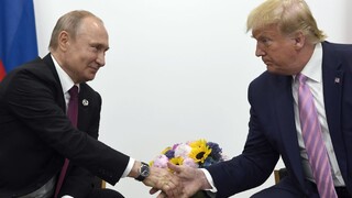 Príďte na summit G7, navrhol Trump Putinovi. Rusko po Kryme vylúčili