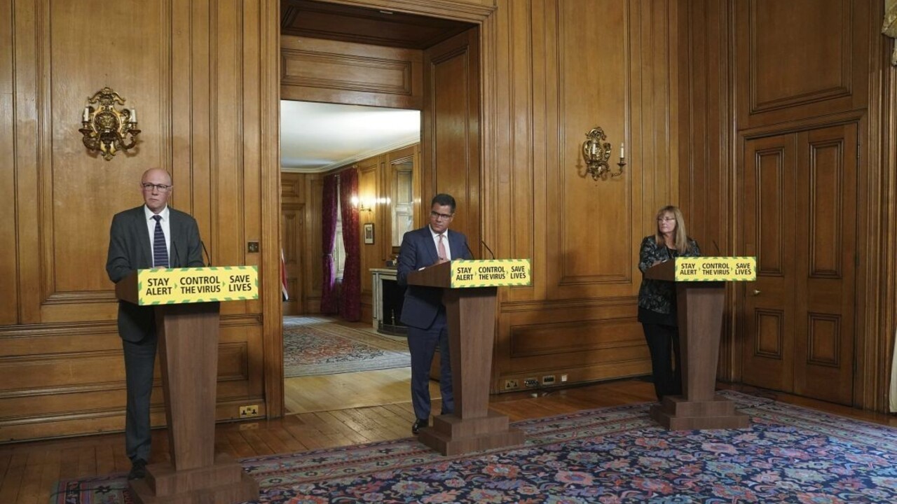 Ministrovi prišlo zle počas prejavu, potvrdili mu koronavírus