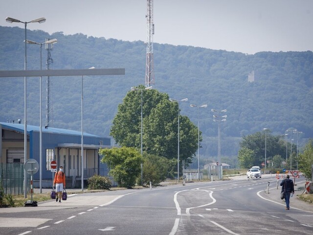 Zmizli kontroly i stany. Cez hranice prejdeme bez obmedzení
