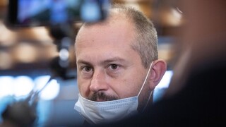 Sudkyňa je zaujatá, tvrdí Kotleba na súde o skrytom význame šekov