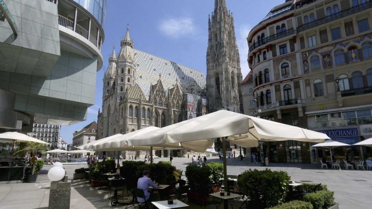 Obnovili autobusové spojenia zo SR do Viedne aj Budapešti