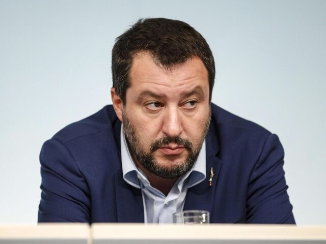 Salvini chce predčasné voľby, vláda vraj situáciu nezvláda