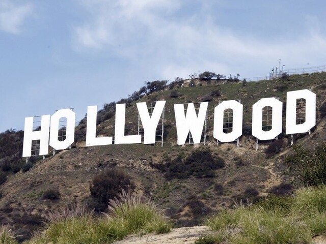 Hollywood ožíva, po niekoľkých mesiacoch budú opäť nakrúcať