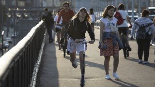 Zákaz pohybu v Moskve zrušili napriek státisícom nakazených