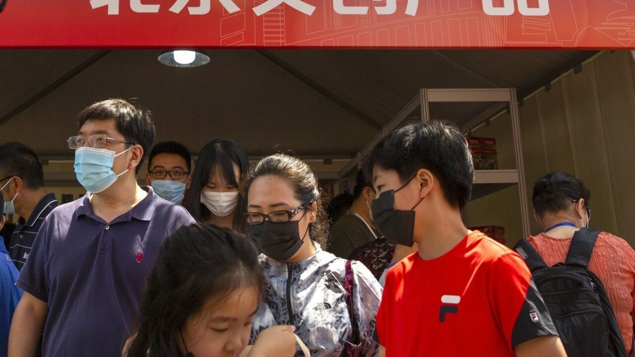 Vírus sa šíril oveľa skôr, naznačuje štúdia. Čína to odmieta