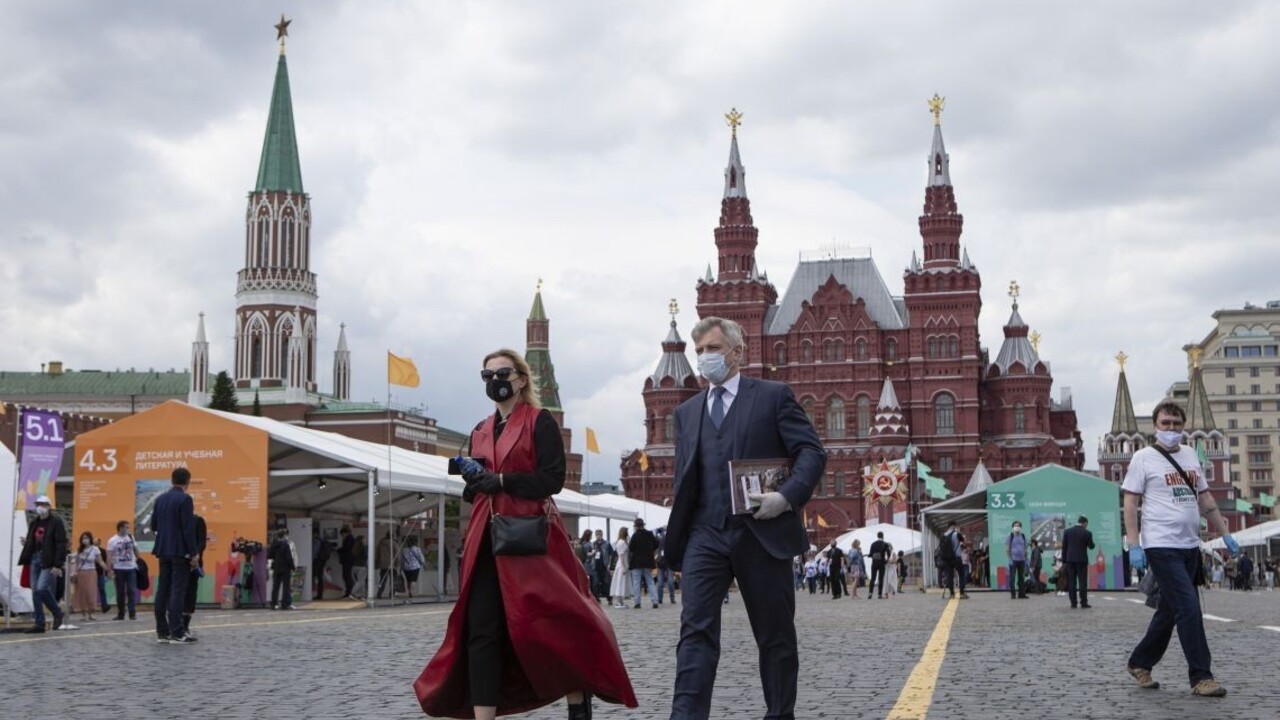 Množstvo prípadov, málo úmrtí. Zrevidujte výpočty, žiadajú Rusko