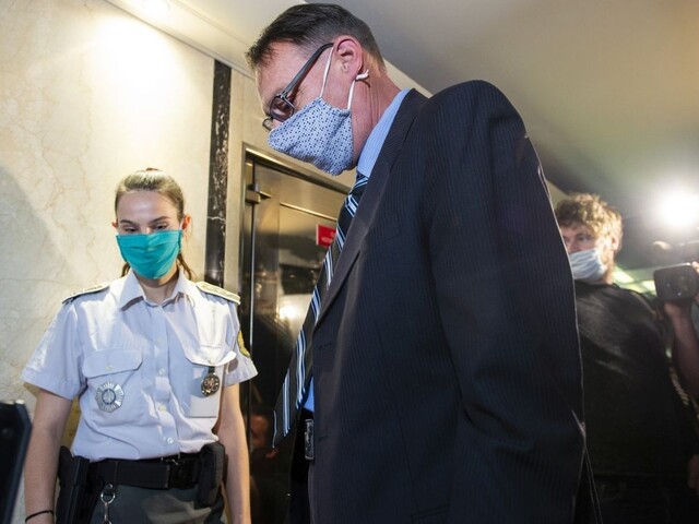Trnka na generálnej prokuratúre neuspel, zostáva obvinený