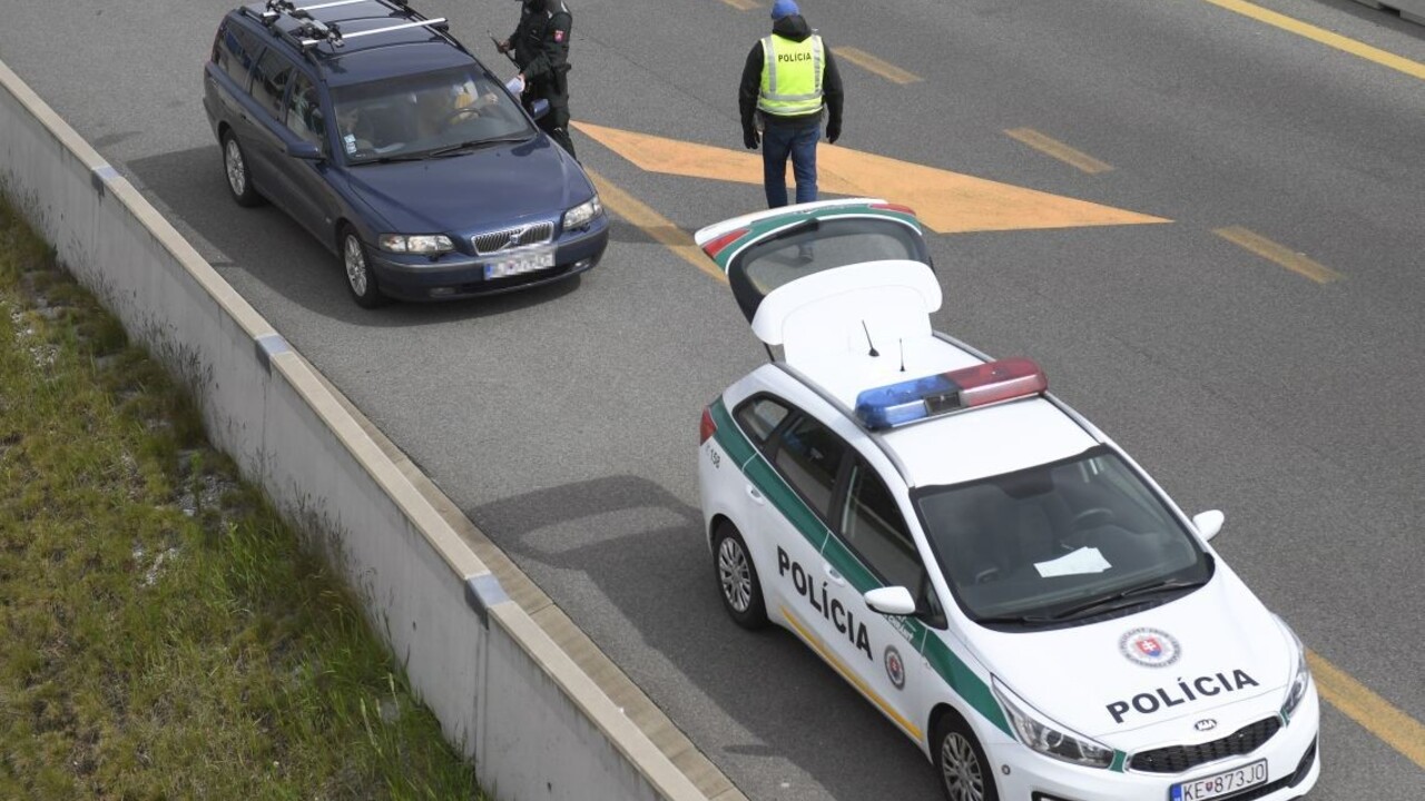 Pozor na cesty do Poľska, karanténne opatrenia stále platia