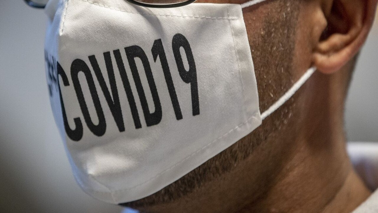 Nemecko má nové ohnisko, v baliarni mäsa našli stovky prípadov