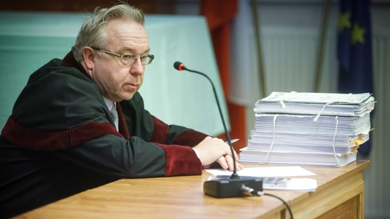 Šanta prijme kandidatúru na šéfa GP. Má však podmienku