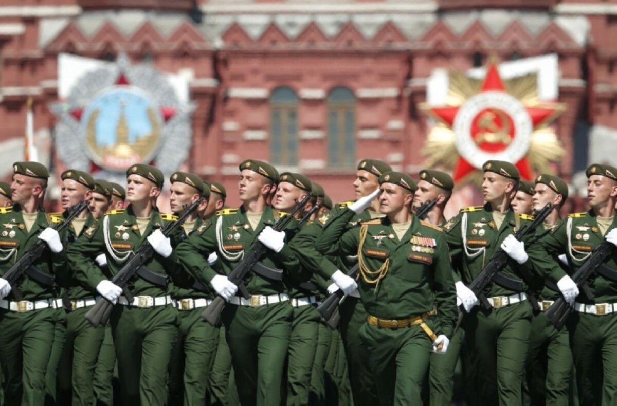 russia-red-square-parade-19651-f1e1fca7866644b2b353d24e77fc4037_07585bb3.jpg