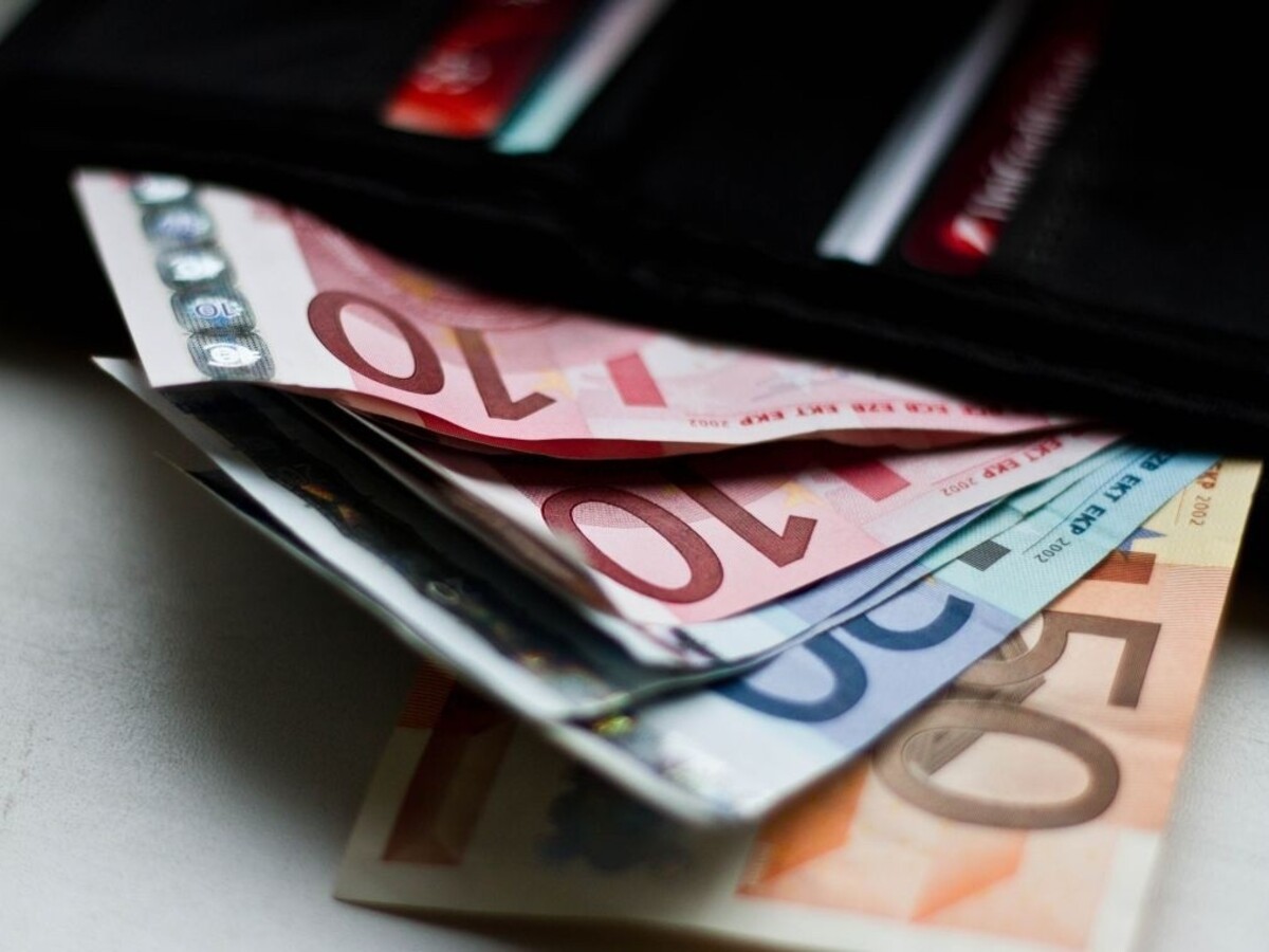 Dotácie na nájomné už vyplácajú. Slovo sme dodržali, tvrdí Sulík