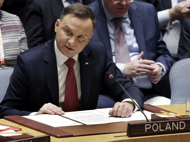 Poliakov čakajú prezidentské voľby. Duda má šancu na znovuzvolenie