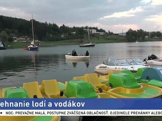 Cirkevní predstavitelia požehnali lode. Na Domaši sa začala letná sezóna