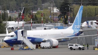 Boeing 737 MAX začnú testovať, stroj po nehodách vyradili
