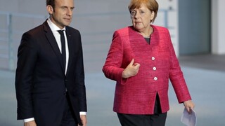 Macron sa stretol s Merkelovou. Rokovali o európskom fonde obnovy