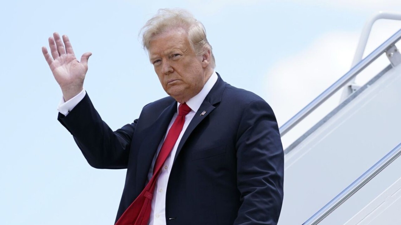 Výsmech rodičov, senzácia. Knihu Trumpovej netere zablokovali