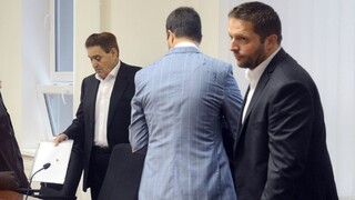 Majský bol v Česku na operácii, súd opäť odložili