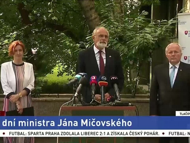 Minister pôdohospodárstva J. Mičovský o 100 dňoch vo funkcii
