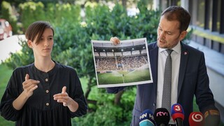 Šachovnicové sedenie na tribúnach sa zmení. SFZ reagoval