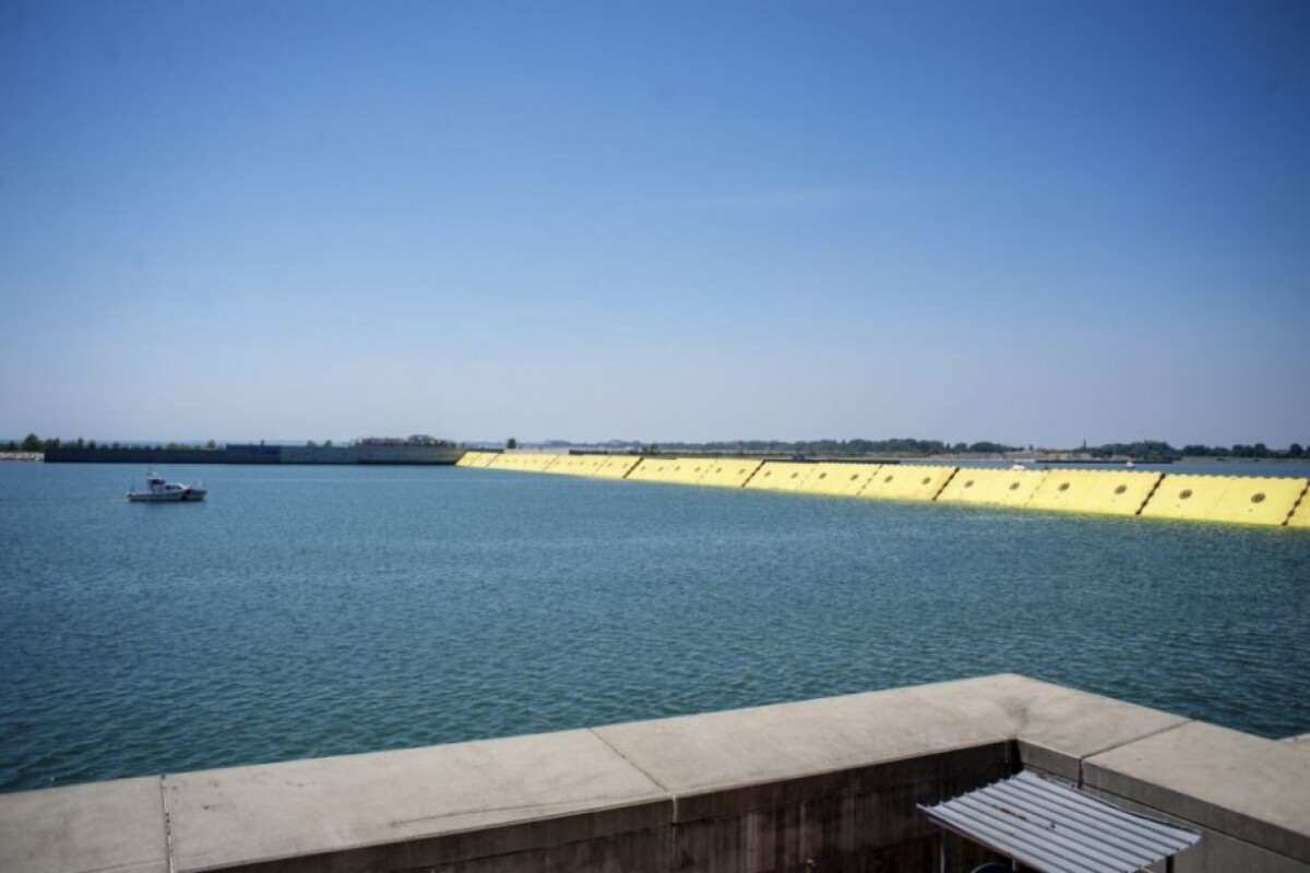 italy-venice-flood-barriers-38903-9fcf07a593f547eb8cfeb41f3ef41dc3_b8a88826.jpg
