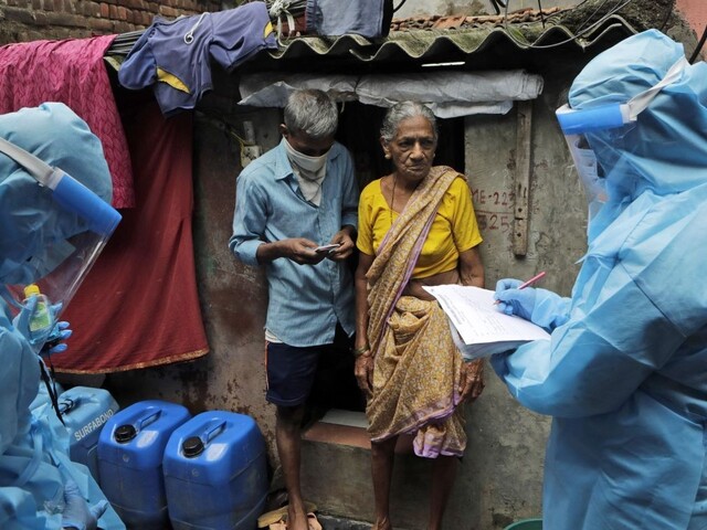 India predbehla Rusko, je treťou najhoršie zasiahnutou krajinou