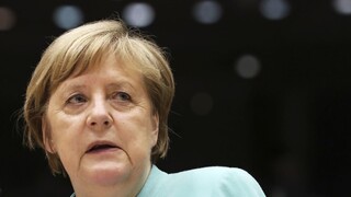 Merkelová sa stretne s Contem, rokovať majú o fonde obnovy