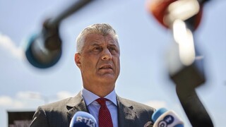 Kosovský prezident prišiel na výsluch, obvinený je z vojnových zločinov