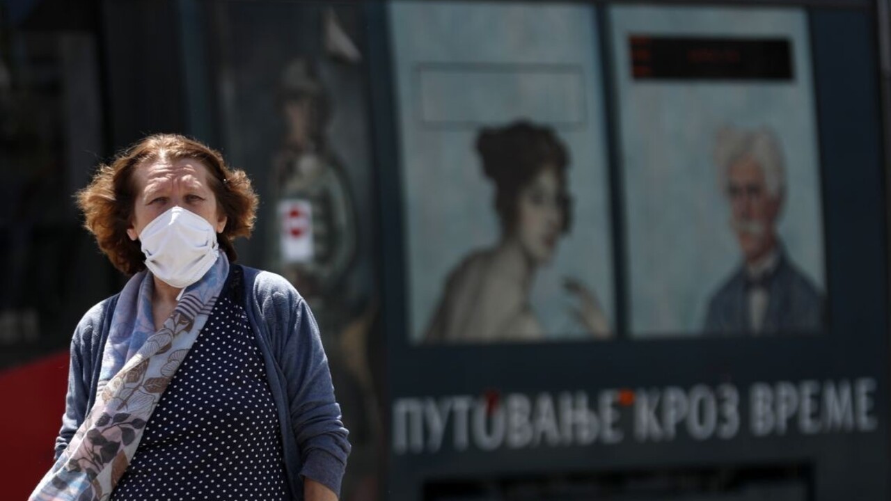 Imunitu voči koronavírusu nezískate nadlho, naznačila štúdia