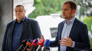 Celoplošné opatrenia sa zavádzať zatiaľ nebudú, vyhlásil premiér