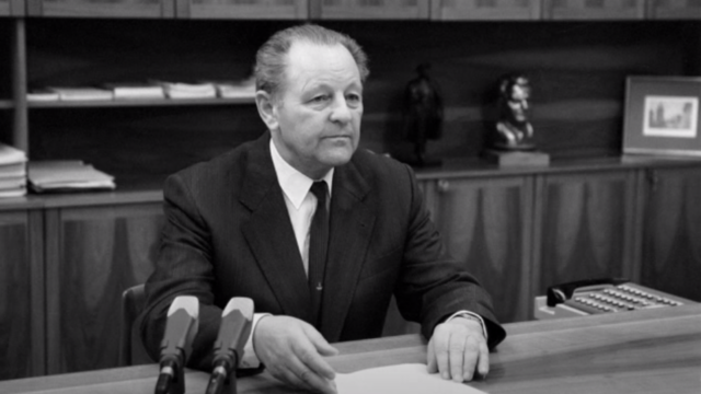 Zomrel bývalý generálny tajomník KSČ Miloš Jakeš, mal 97 rokov