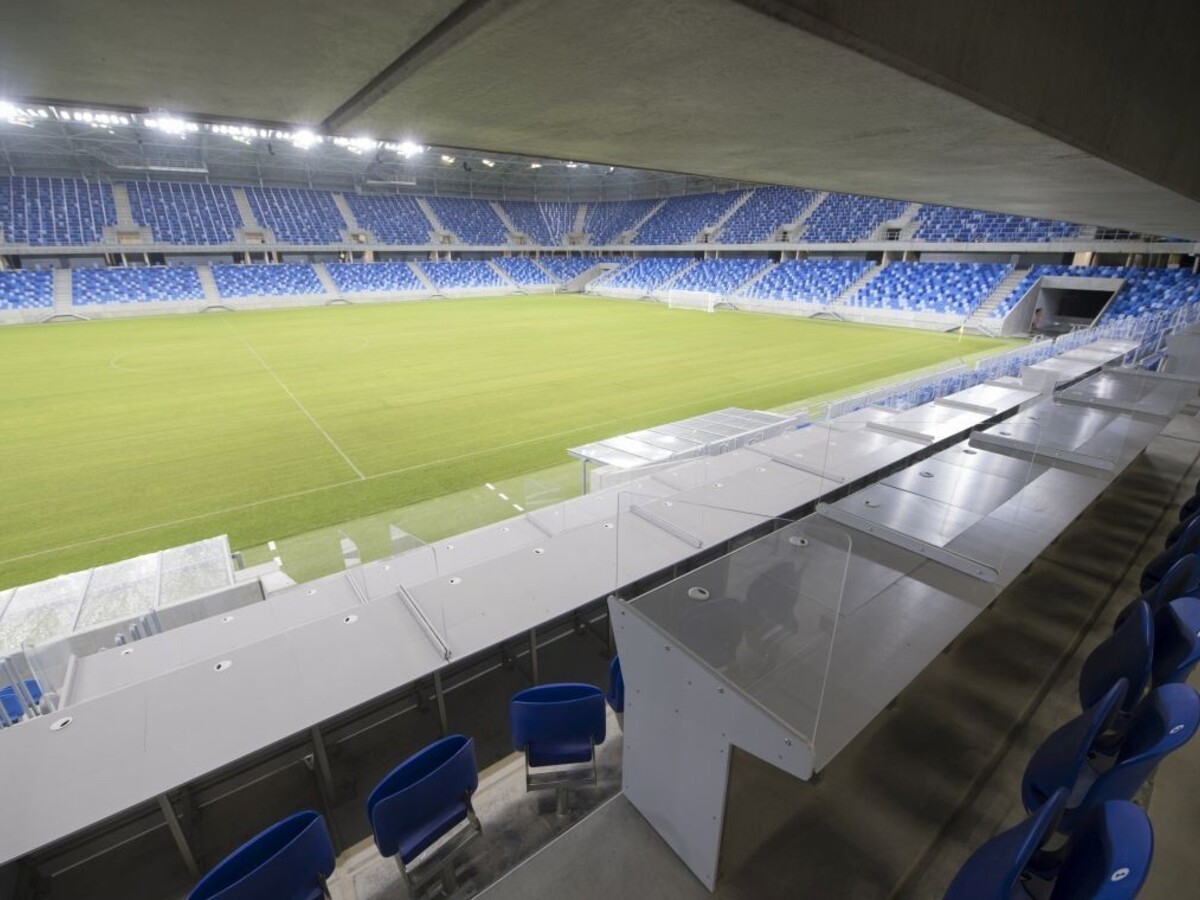 Štát sa rozhodol, Národný futbalový štadión neodkúpi