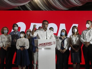 V Macedónsku vyhrali sociálni demokrati, voliť mohli i nakazení