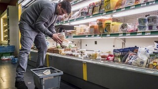 Inflácia v eurozóne zrýchlila, prispeli k tomu najmä ceny potravín