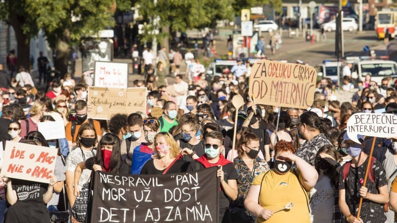 Protipotratovú novelu kritizuje aj stredisko pre ľudské práva