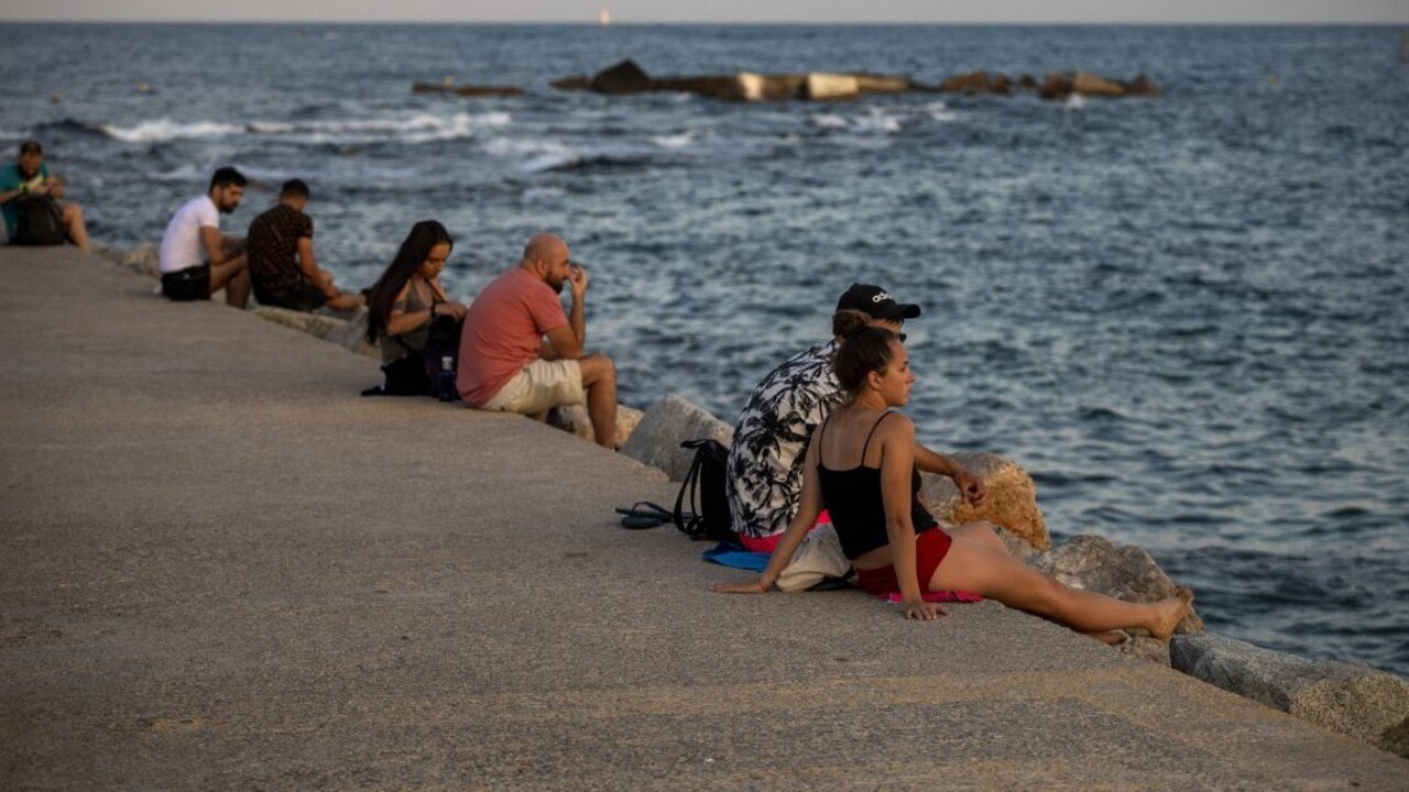 Čo robiť po návrate z rizikových krajín? ÚVZ uviedol postup