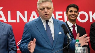 Smer si zvolil vedenie. Urážanie strany sa skončilo, vyhlásil Fico