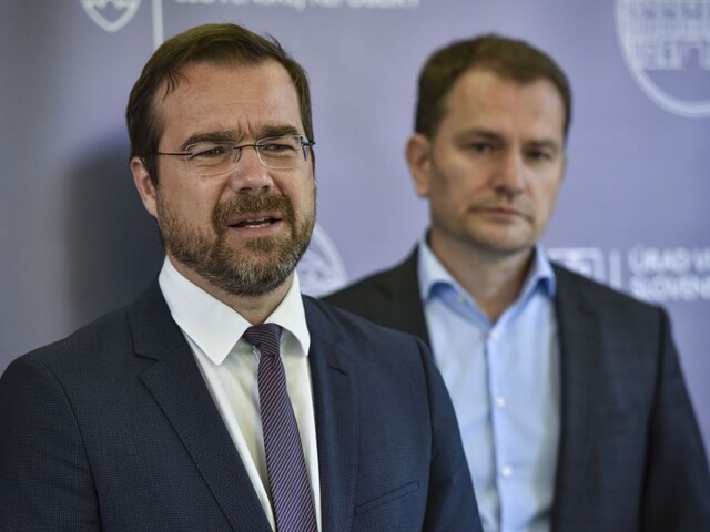 Štát pripravuje nový pandemický plán, súčasný je pre koronavírus nepoužiteľný
