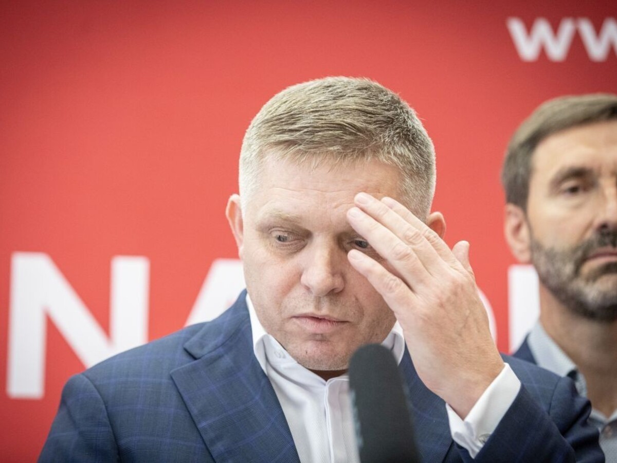 Nevie jazyk, chodí po kútoch, hodnotil Fico Matoviča v Bruseli