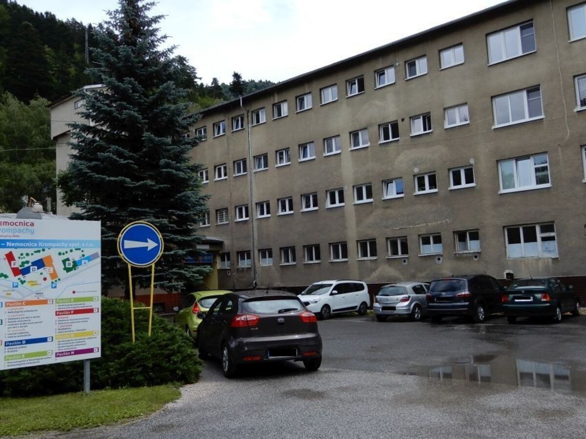 Tri nemocnice na Spiši zakážu návštevy na lôžkových oddeleniach