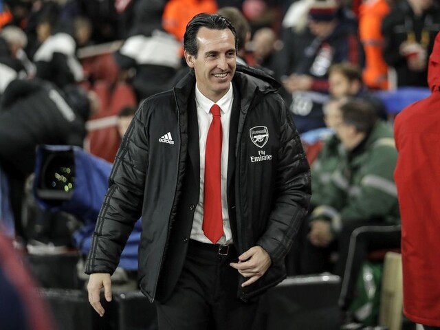 Tréner Emery sa vracia do španielskej ligy, podpísal zmluvu