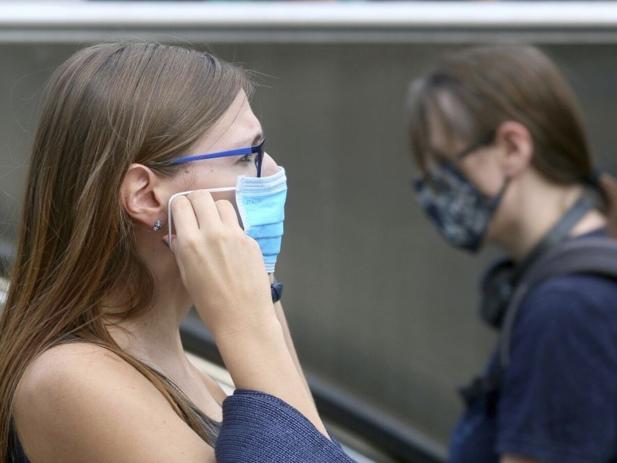 Rakúsko sprísni pravidlá pre cestujúcich, ide o testy i karanténu