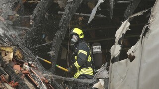 V Nemecku sa zrútilo na obytný dom malé lietadlo, hlásia mŕtvych