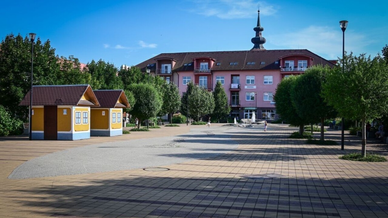 Nákaza sa rozšírila po rodinnej oslave, mesto prijíma opatrenia