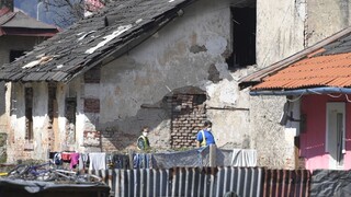 Vírus sa v osade potvrdil len u manžela pozitívne testovanej ženy