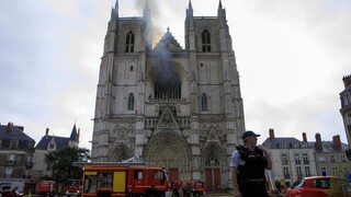 Počas požiaru Notre Dame sa uvoľnilo olovo, našli ho aj v mede