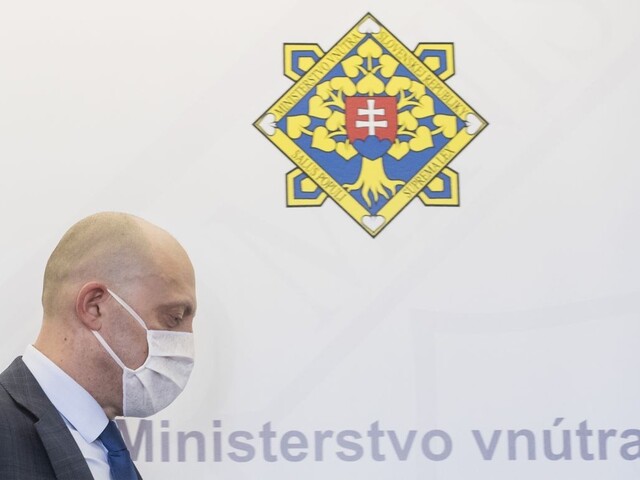 Ušetrili sme milióny eur, tvrdí Lazar o IT zmluvách rezortu vnútra